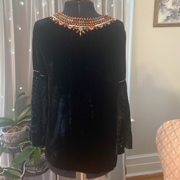 Johnny Was Velvet Top - Picture 5 of 7